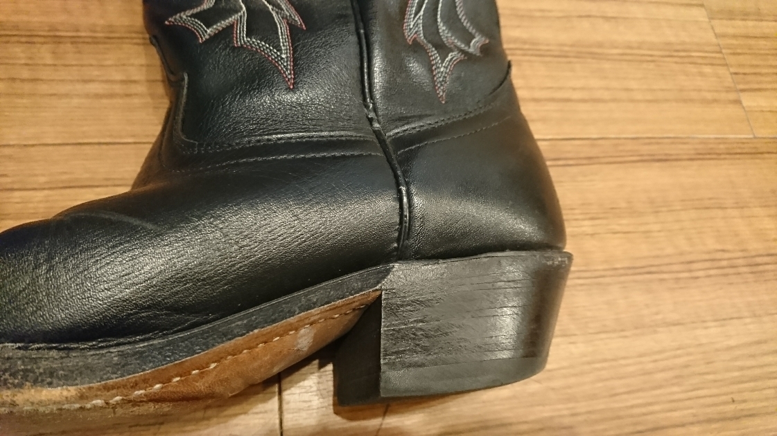ウェスタンブーツのかかと修理と爪先補強修理: ・・・ 千葉の靴