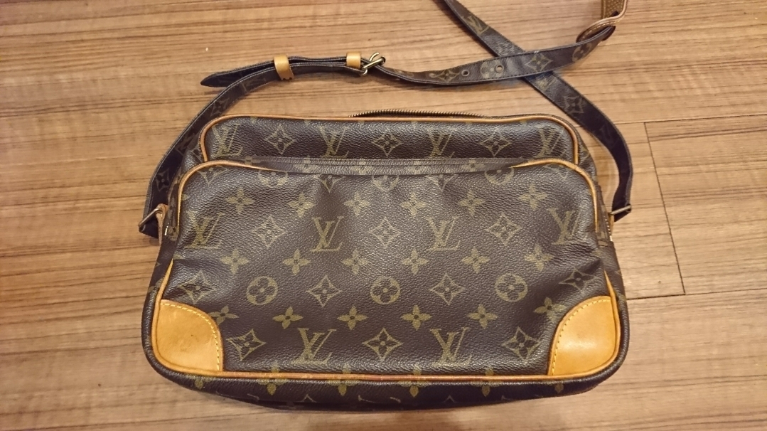 Louis Vuitton（ルイヴィトン）ナイル ショルダーバッグのショルダー