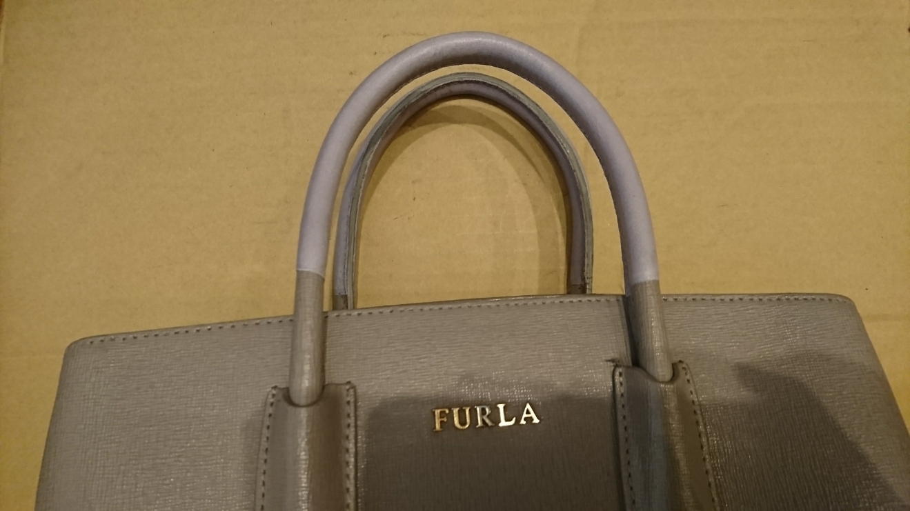 FURLA（フルラ）tessa ハンドバッグの持ち手革充て補修修理